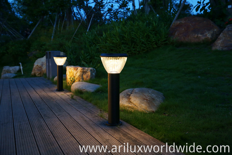 Solar Garden Lights 1